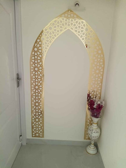 Islamic Gold Acrylic Mehrab Wall Arch – Premium Laser-Cut Decor
